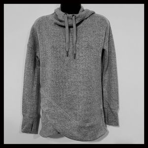 💗 NWOT - Women’s Mondetta Hooded Sweater
